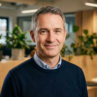 James Mitchell, Director Ejecutivo de Zorzal Rentivo